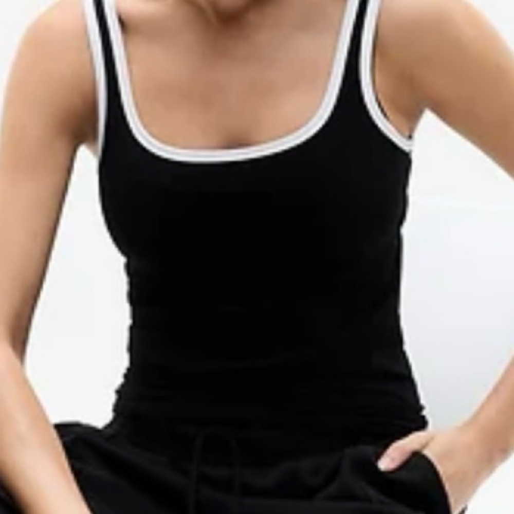 Athleta Renew Seamless Square Neck Tank - S NWT
